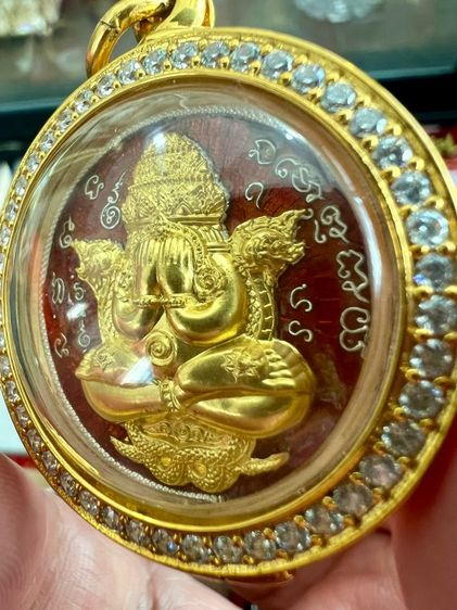  ปิดตาพังพะกาฬ   เจ้าสัวพันล้าน    บอย ท่าพระจันทร์จัดสร้าง กล่องเดิมครบ ส่งฟรี รับประกันพระแท้  รูปที่ 2