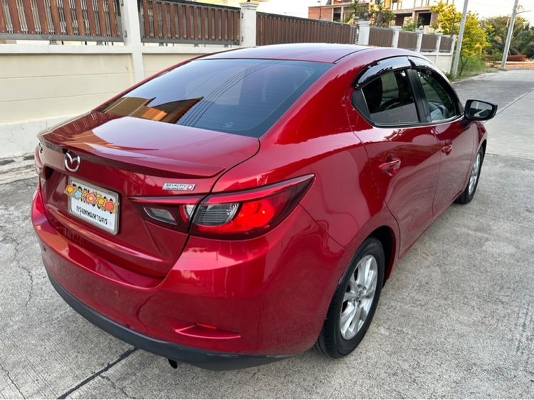 Mazda Mazda 2 2016 1.5 XD High Sedan ดีเซล เกียร์อัตโนมัติ แดง รูปที่ 2