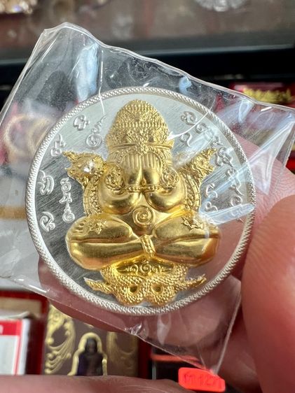 ปิดตาพังพะกาฬ   เจ้าสัวพันล้าน    บอย ท่าพระจันทร์จัดสร้าง กล่องเดิมครบ ส่งฟรี รับประกันพระแท้  รูปที่ 5