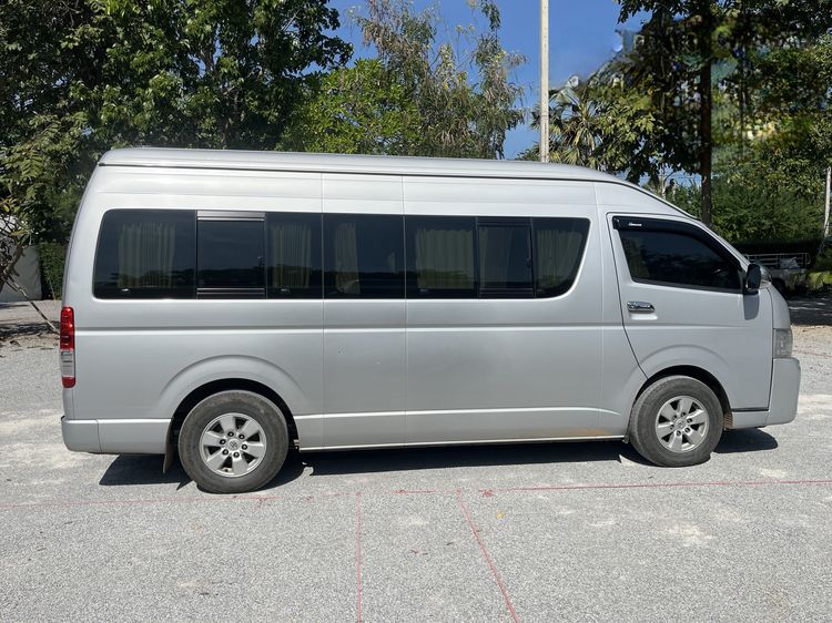 Toyota Hiace 2013 2.5 D4D Van ดีเซล เกียร์ธรรมดา บรอนซ์เงิน รูปที่ 4