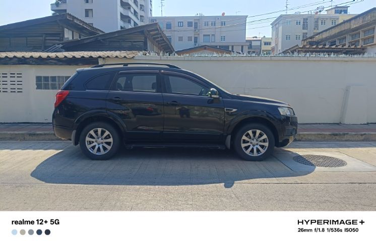รถ Chevrolet Captiva 2.0 LSX สี ดำ
