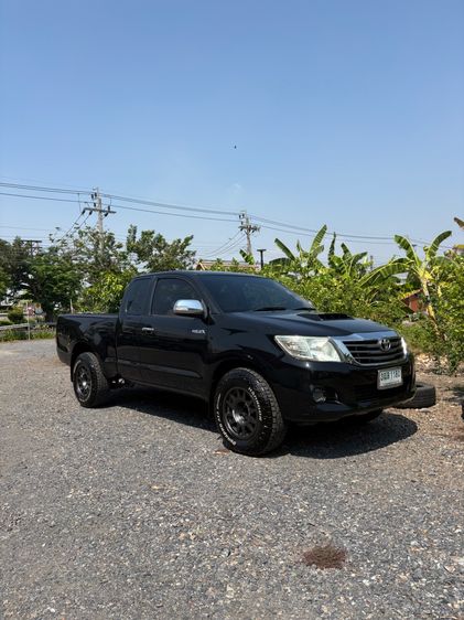 รถ Toyota Hilux Vigo Champ Smart Cab 2.5 E สี ดำ