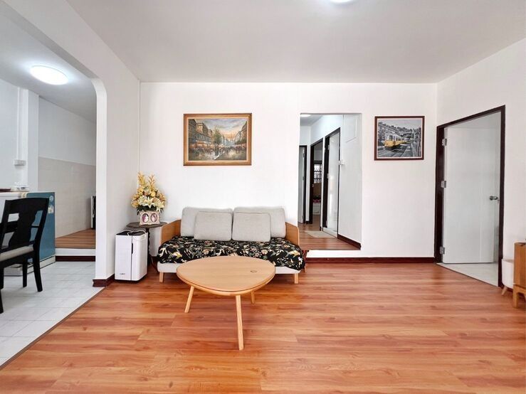 อื่นๆ ไม่มี สร้างเสร็จก่อน 2010 🏡 ขายบ้านเดี่ยวชั้นเดียว "สไตล์มินิมอล-ร่วมสมัย ✨รีโนเวทใหม่ พร้อมหิ้วกระเป๋าเข้าอยู่ ทำเลศักยภาพ ซอยนวมินทร์ 107 รูปที่ 4