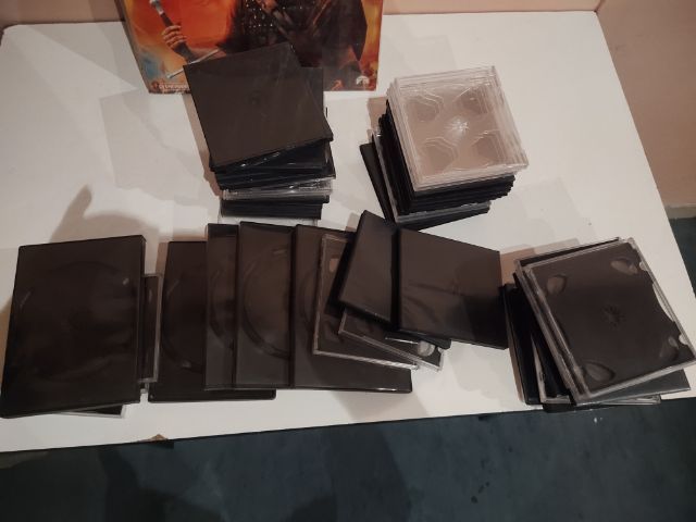 กล่องเปล่า DVD CD ให้ฟรี