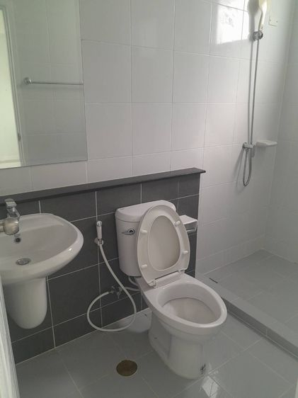 Areeya Property เดอะคัลเลอร์ส ทาวน์โฮมโมเดิร์น 2 ชั้น (ลดราคา เหลือเพียง 2.25 ลบ.) รูปที่ 3