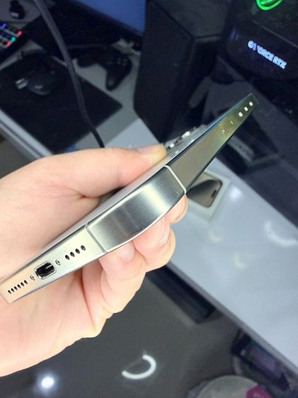 iPhone 15 Pro Max 256GB Natural Titanium รูปที่ 13