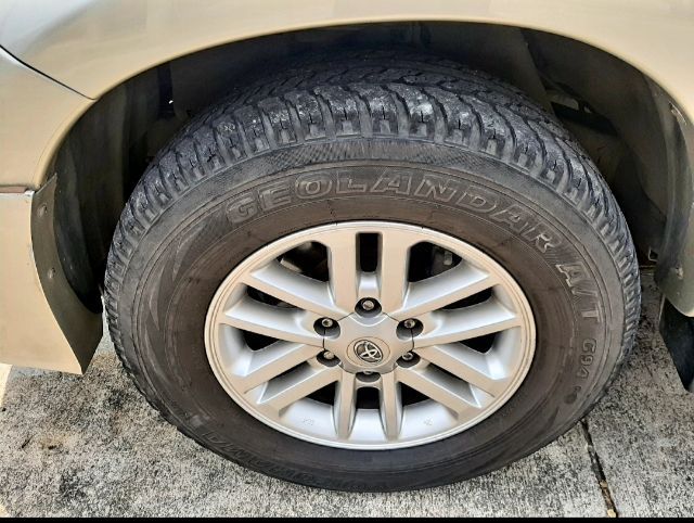 ขายด่วนยางมือสองสภาพดีราคาถูกๆมี2ชุด รูปที่ 2