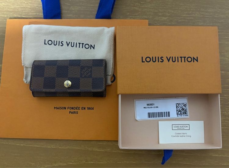 LV 4 key holder Damier Full Set