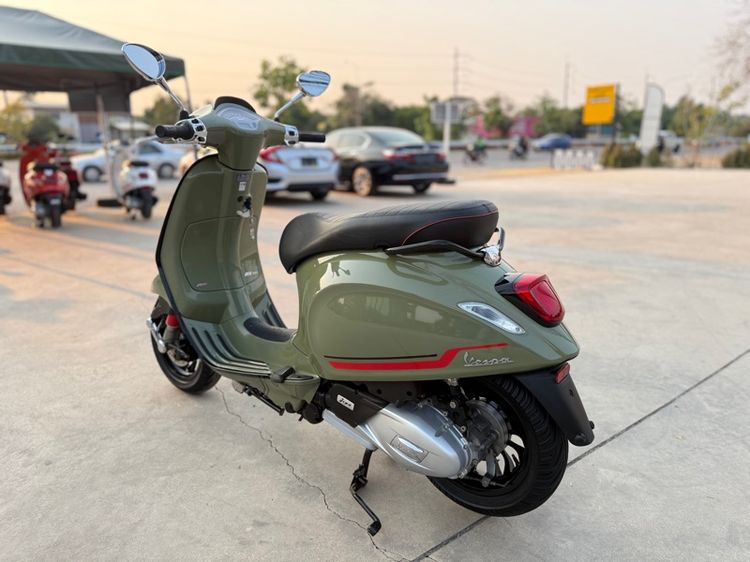 vespa sprint 150 รูปที่ 4