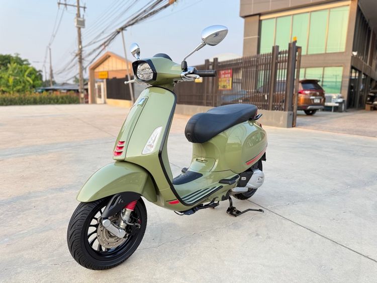 vespa sprint 150 รูปที่ 2