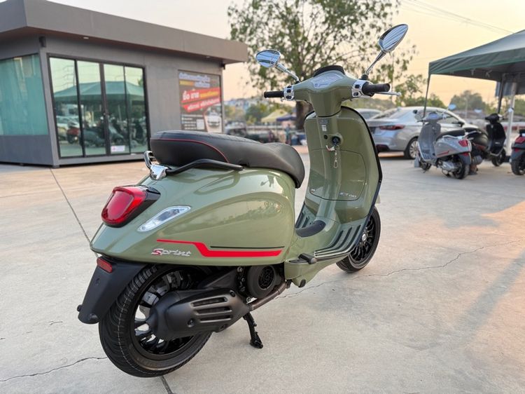 vespa sprint 150 รูปที่ 5