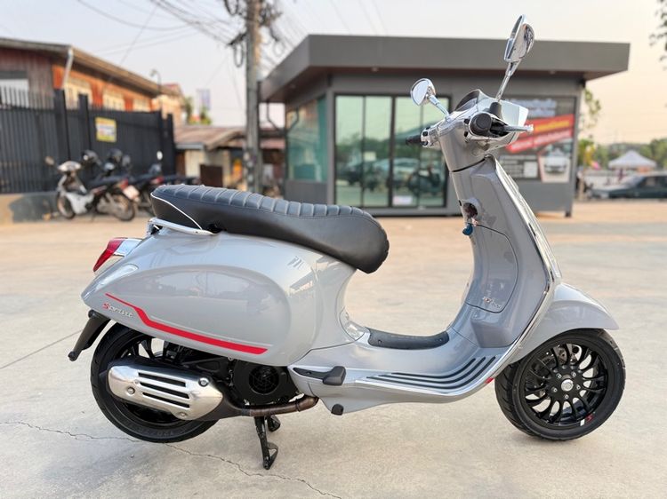 vespa sprint150 รูปที่ 6