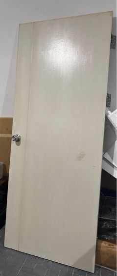 ประตูไม้โปร่ง