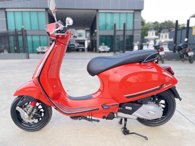 vespa sprint 150 รูปที่ 4