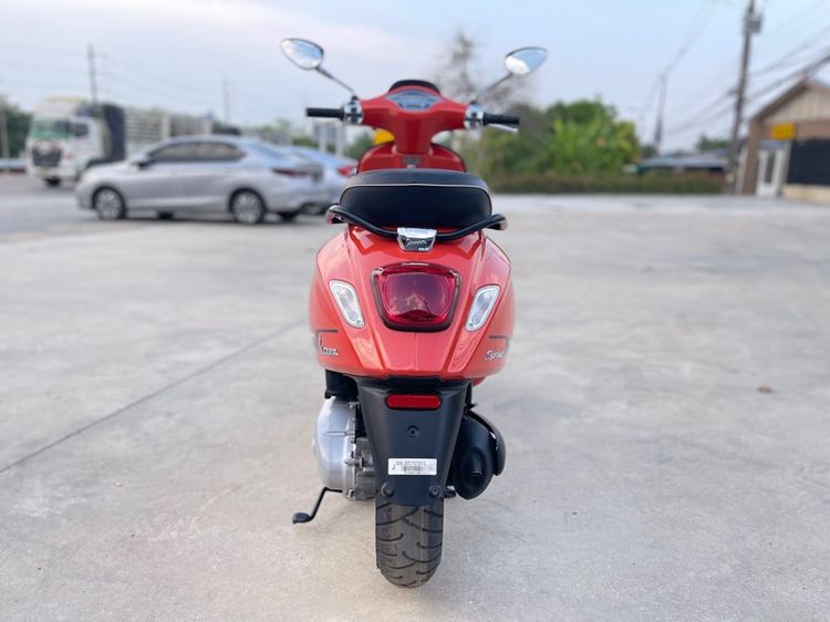 vespa sprint 150 รูปที่ 8