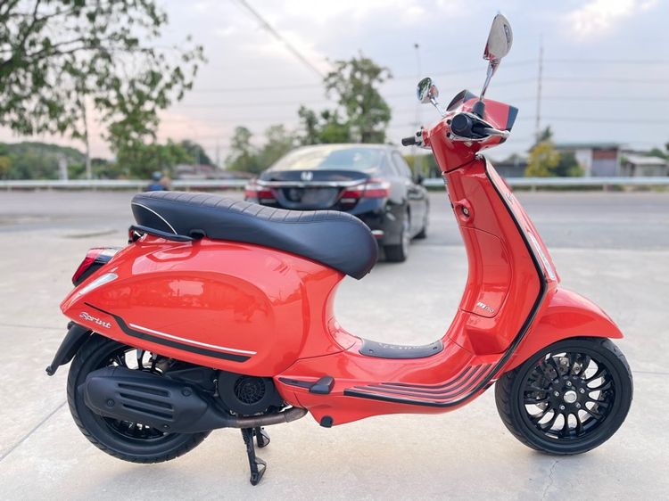 vespa sprint 150 รูปที่ 5
