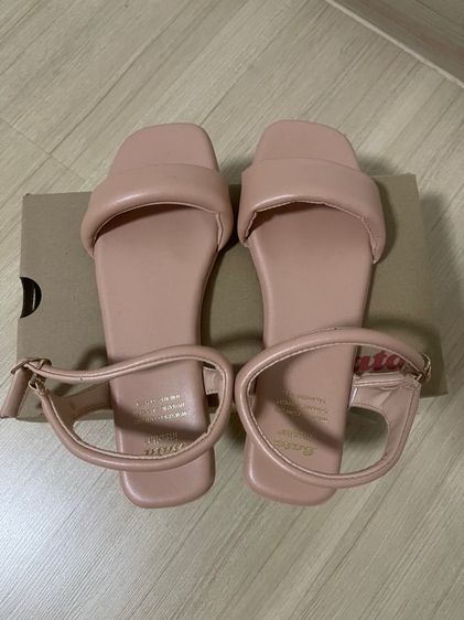 รองเท้าแตะ Bata