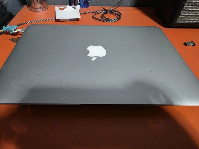 Macbook Air 13" late 2014 รูปที่ 5