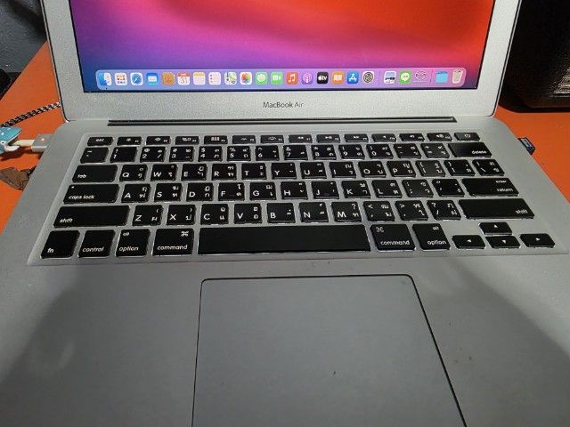 Macbook Air 13" late 2014 รูปที่ 2