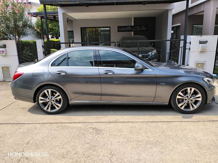 Mercedes-Benz C-Class 2018 C350 Sedan ปลั๊กอินไฮบริด (PHEV) เกียร์อัตโนมัติ เทา รูปที่ 4