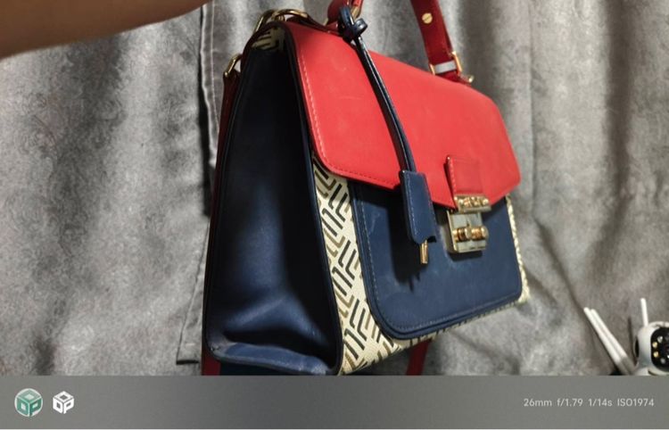 กระเป๋าแบรนด์ FION แท้  รูปที่ 2