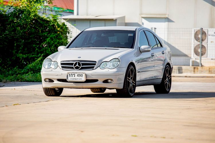 รถ Mercedes-Benz C-Class C200 สี เทา