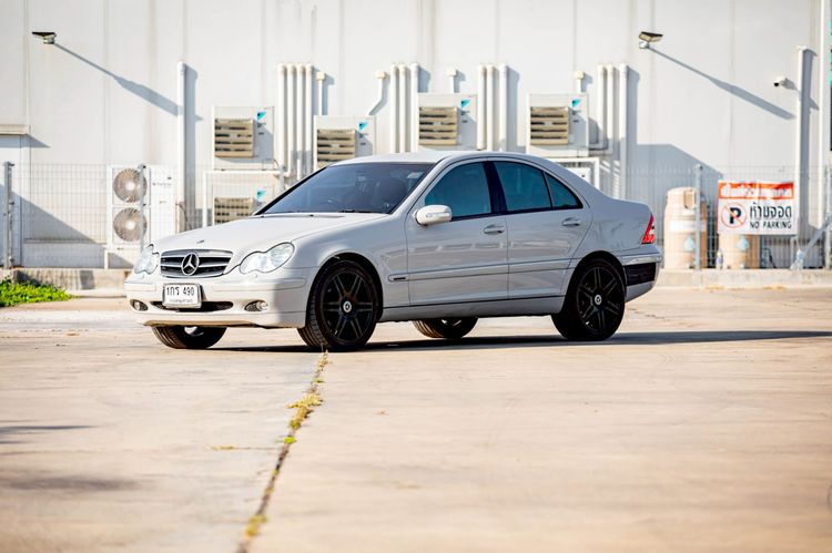 Mercedes-Benz C-Class 2003 C200 Sedan เบนซิน เกียร์อัตโนมัติ เทา รูปที่ 3