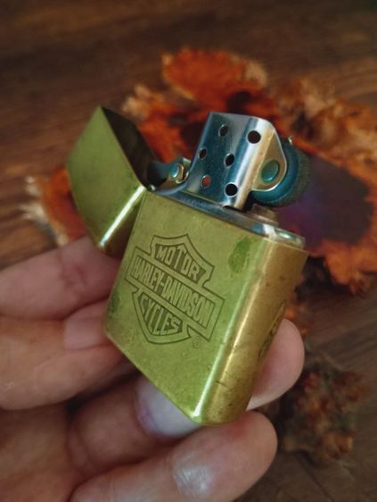 USA.ไฟแช็ค zippo harley - davidson ปี 09แท้เดิมจากอเมริกาแท้เดิมสภาพสุดเยี่ยม รูปที่ 4