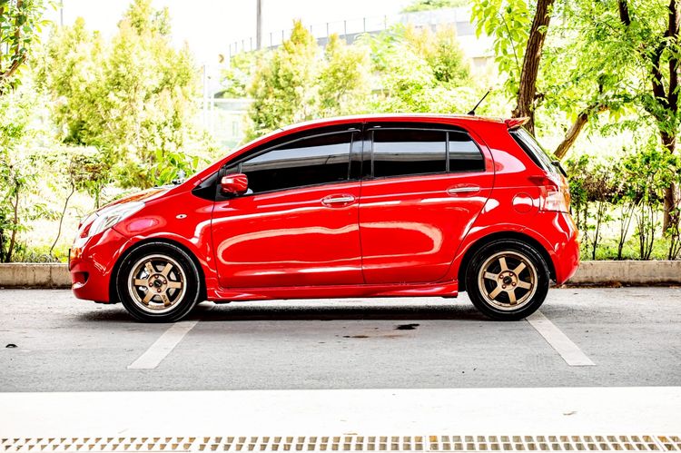 Toyota Yaris 2006 1.5 E Sedan เบนซิน ไม่ติดแก๊ส เกียร์อัตโนมัติ แดง รูปที่ 4