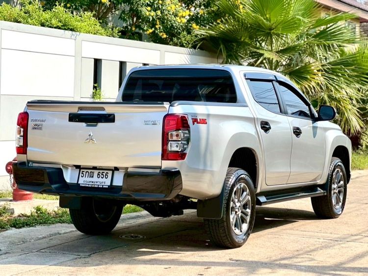 Mitsubishi Triton 2023 2.4 GLS Plus Pickup ดีเซล ไม่ติดแก๊ส เกียร์อัตโนมัติ ขาว รูปที่ 3