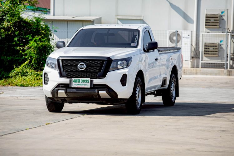 รถ Nissan Navara 2.5 SL สี ขาว