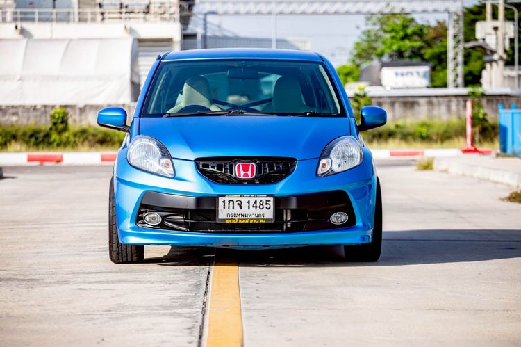 Honda Brio 2012 1.2 V Utility-car เบนซิน เกียร์อัตโนมัติ ฟ้า รูปที่ 2