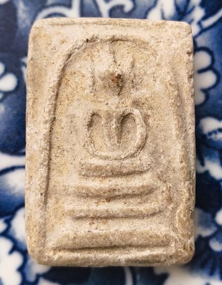 พระสมเด็จพิมพ์ใหญ่วัดระฆังเนื้อเก่าแห้งสวยค่ะ(16) รูปที่ 15