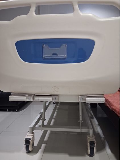เตียงผู้ป่วยพร้อมเบาะ ปรับได้ 3 แกน Model SK-CDL  รูปที่ 3