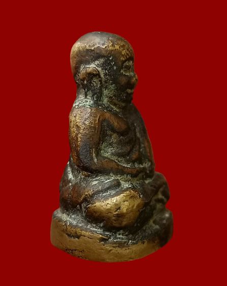 หลวงพ่อเงินพิมพ์นิยมเนื้อเก่ามาก รูปที่ 4