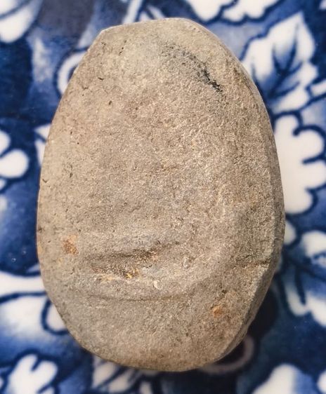 พระปิดตาเนื้อผงคลุกรักหลวงปู่ไข่ วัดเชิงเลนค่ะ รูปที่ 6