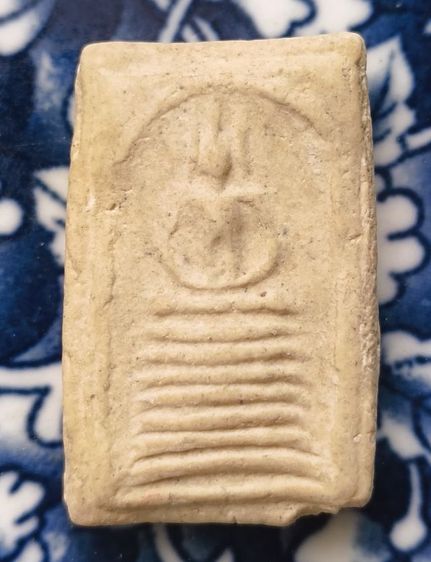 พระผงสมเด็จพิมพ์ไพ่ตองเกจิเก่าค่ะ(9) รูปที่ 17