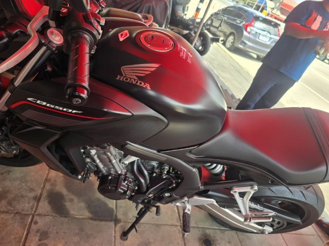 cb650f ปี13  รถมือเดียว เน้นจอด  ไมล์1984