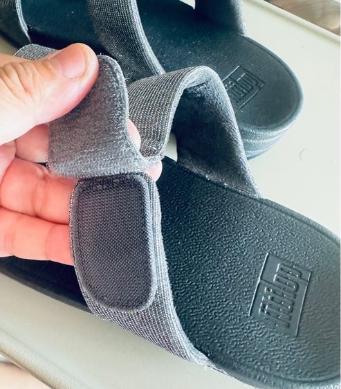 Used Fitflop Lulu Adjustable Shimmerlux S in Grey Glitz Size 42 รูปที่ 16