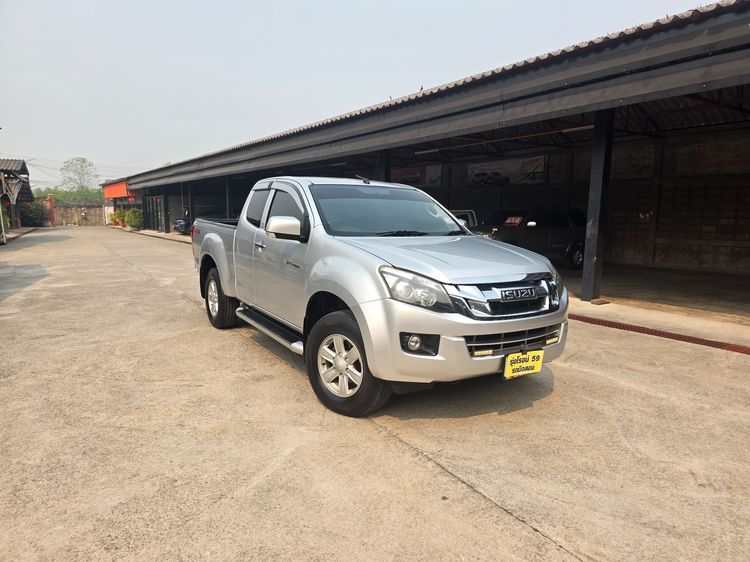 รถ Isuzu D-MAX 2.5 V-Cross Z 4WD สี บรอนซ์เงิน