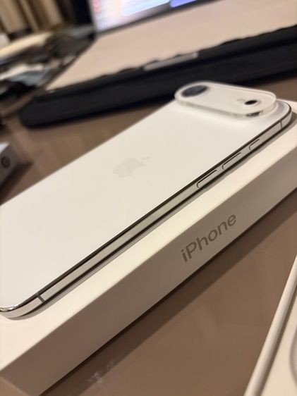 Apple iPhone Air รูปที่ 6