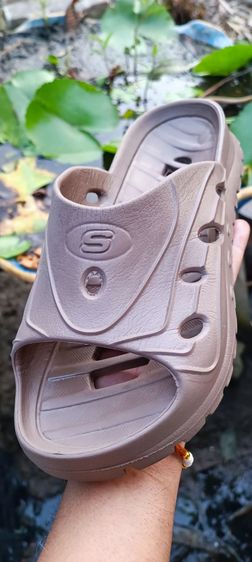 รองเท้าแตะยางล้วน รูปที่ 15