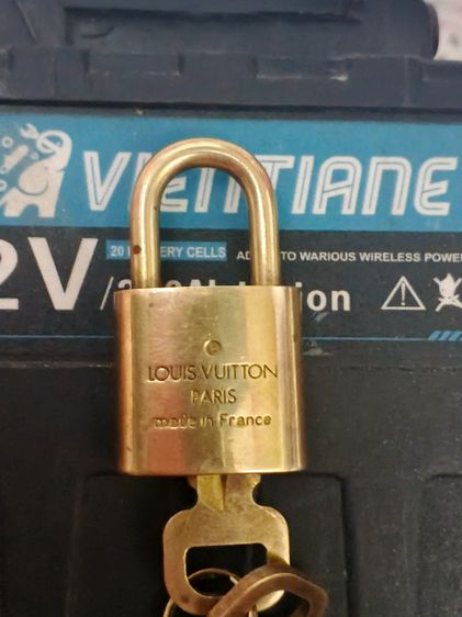 Louis vuitton กุญเเจทองเหลืองเเท้ รูปที่ 10