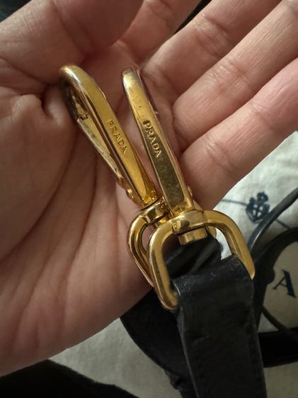 กระเป๋า Prada หนังสีดำแท้  รูปที่ 18