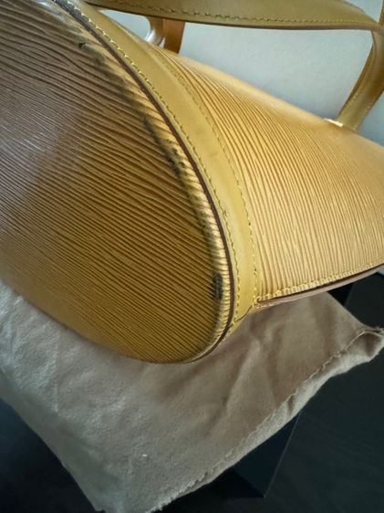 กระเป๋า Louis Vuitton Vintage Epi พัดสีเหลือง รูปที่ 11