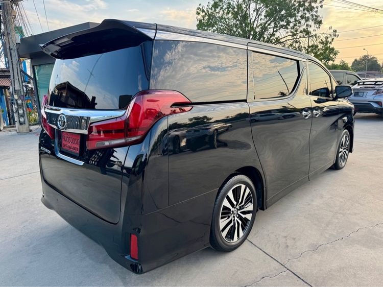 Toyota Alphard 2023 2.5 S C-Package Van เบนซิน ไม่ติดแก๊ส เกียร์อัตโนมัติ ดำ รูปที่ 4