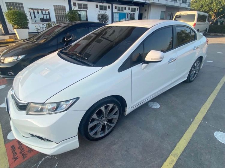 Honda Civic 2012 2.0 EL i-VTEC Sedan เบนซิน ไม่ติดแก๊ส เกียร์อัตโนมัติ ขาว รูปที่ 2