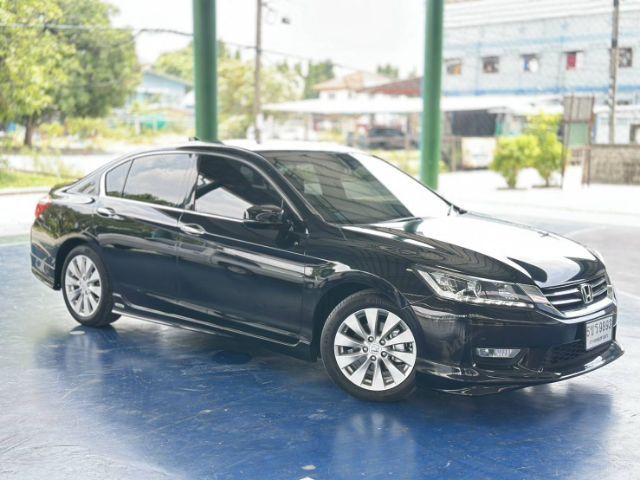 Honda Accord 2013 2.0 EL Sedan เบนซิน ไม่ติดแก๊ส เกียร์อัตโนมัติ ขาว รูปที่ 3