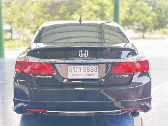 Honda Accord 2013 2.0 EL Sedan เบนซิน ไม่ติดแก๊ส เกียร์อัตโนมัติ ขาว รูปที่ 2