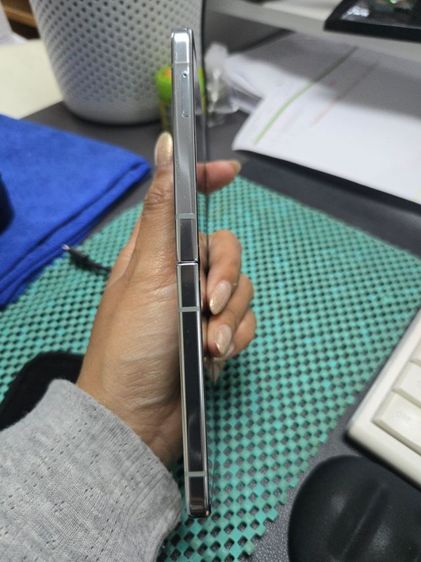 Flip5 512 GB เครื่องนอก รูปที่ 7